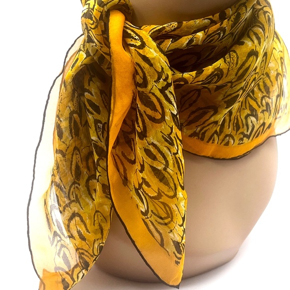 Vintage Vera Silk Scarf - Picture 8 of 8